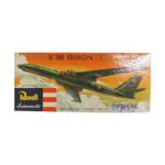レベル IL-38 BISON バイソン ロシア 爆撃機 TYPE “S” 貼箱