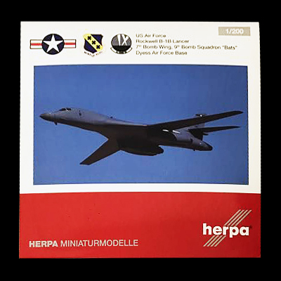 ヘルパ 1/200 B-1B アメリカ空軍 9thBS ダイエス空軍基地 85-0073