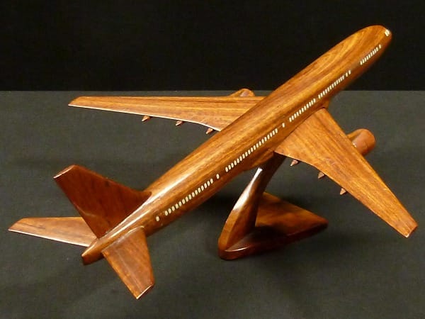 木製 ボーイング 777 B777 ミニチュア 旅客機 模型 置物_2
