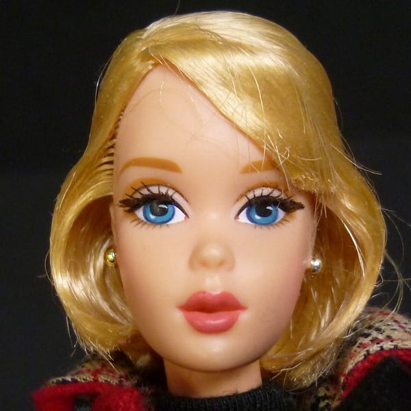 マテル Barbie バーバリー ブルーレーベル ドール 人形_3