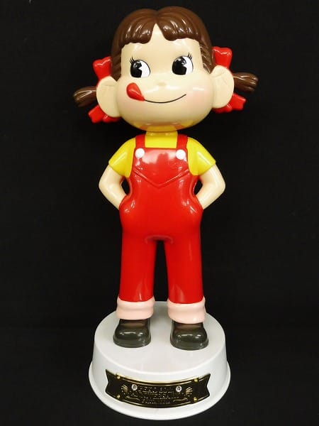 ペコちゃん60周年記念首ふり人形-