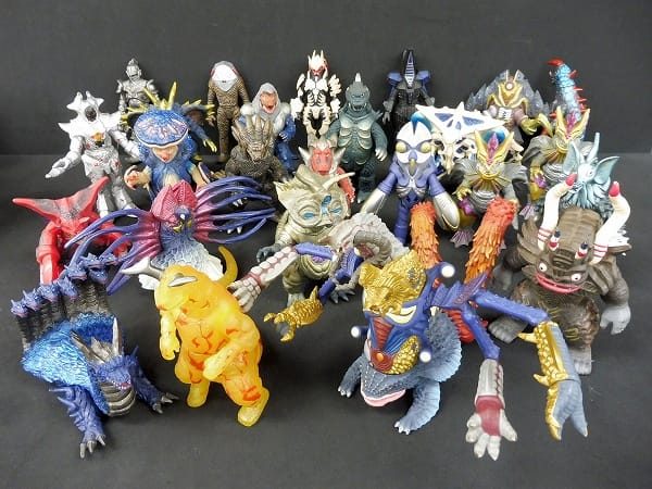 買取実績有!!】ウルトラ怪獣 ソフビ チャイルドバルタン メガキマイラ