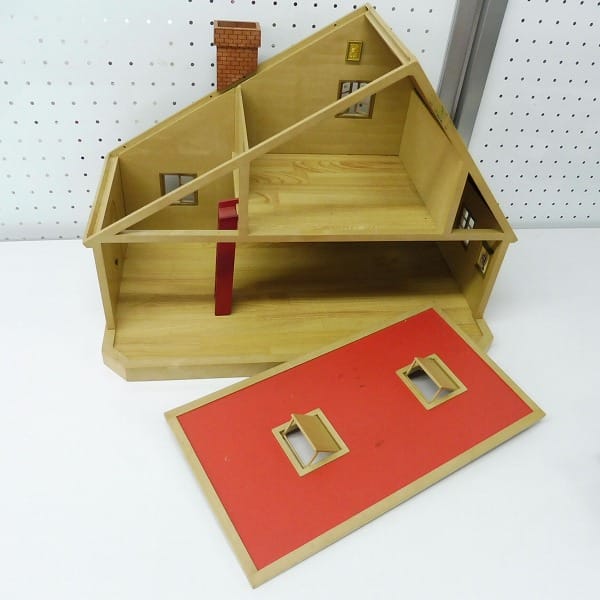 シルバニアファミリー 三角の赤い屋根のお家 家具 ピアノ 他_2