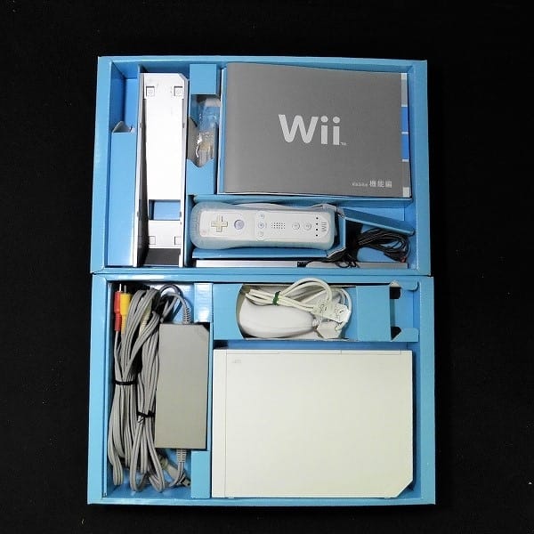 すぐに遊べる! Wii本体 Wii Fit Plus & Sports セット + マリオ_2