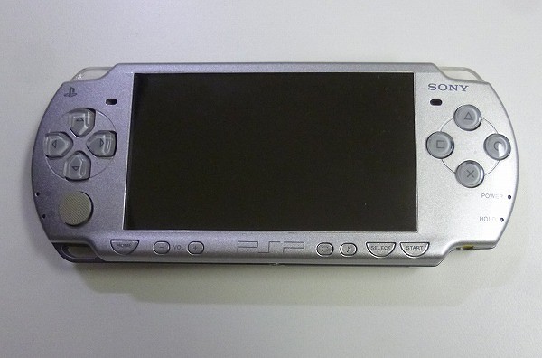 PSP 2000 シルバー ワンセグチューナー ソフト10本 龍が如く 他_2