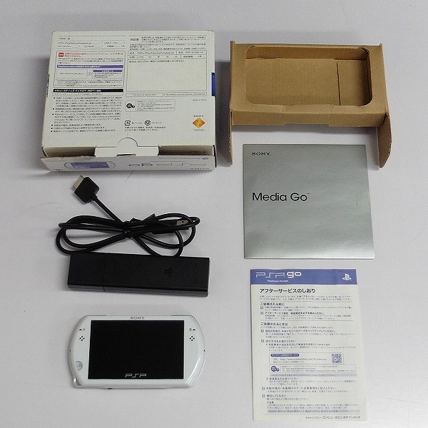 SONY ソニー PSPgo パールホワイト 16GB PSP-N1000_2