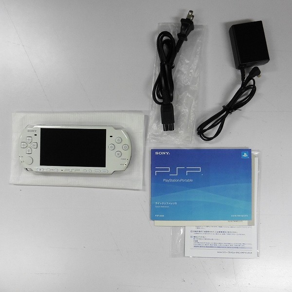 買取実績有!!】ソニー PSP-3000 パールホワイト メモリーカード 4GB 