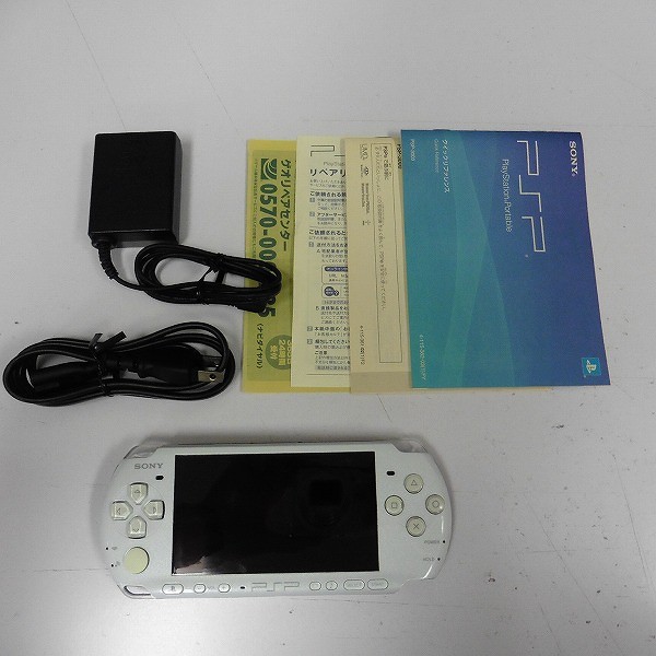 PSP-3000 PW パールホワイト_2