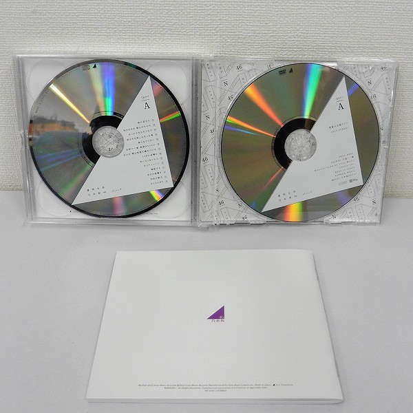Blu-ray 悲しみの忘れ方 Documentary of 乃木坂46 + CD 乃木坂46 透明な色 初回仕様限定盤 typeA_3