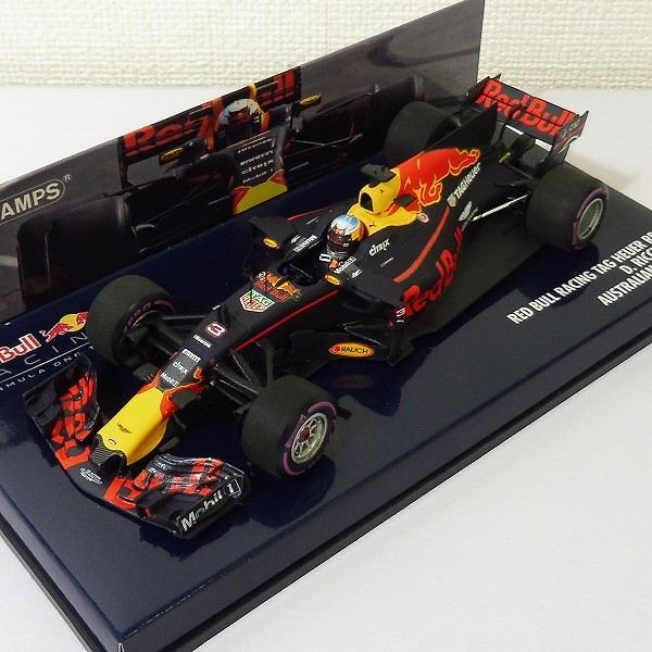 ミニチャンプス 1/43 レッドブルレーシング タグホイヤーRB13_2