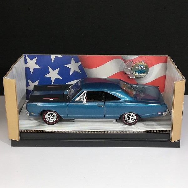 ERTL 1/18 American Muscle 1969 PLYMOUTH_2