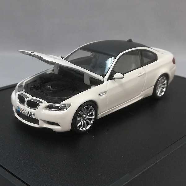 PMA 1/43 特注 BMW M3 クーペ ホワイト + BMW Z4 シルバー_2
