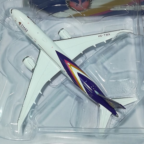 フェニックス 1/400 タイ国際航空 ボーイング 787-9 HS-TWA_2