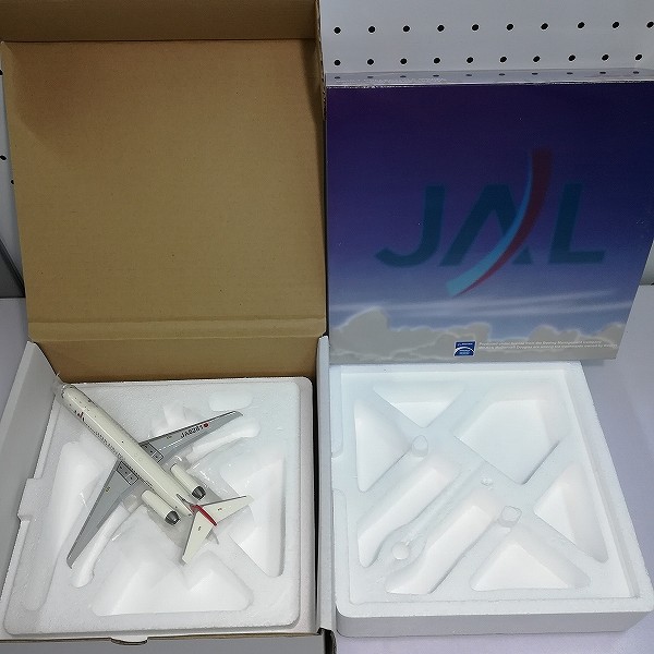 Jet-X 1/200 JAL MD-87 DC-9-87 JA8281_2