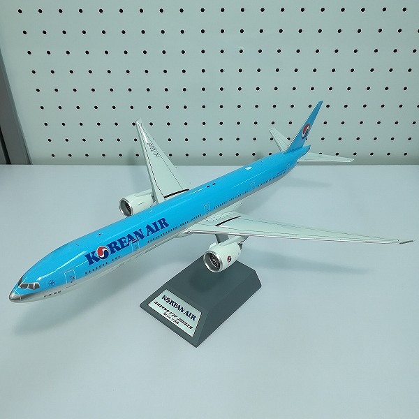 B-Models 1/200 大韓航空 ボーイング777-300ER HL7203_3