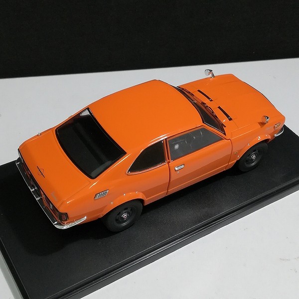 アシェット 1/24 国産名車コレクション トヨタ スプリンター トレノ 1600 1972_3