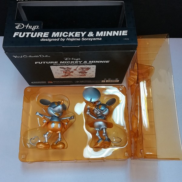 メディコムトイ VCD FUTURE MICKEY&MINNIE desined by Hajime sorayama_2