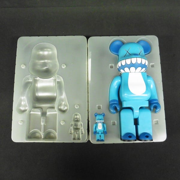 BE@RBRICK 400% 100% KAWS CHOMPERS a-nation 限定_3