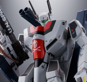 DX超合金-劇場版-VF-1S-ストライクバルキリー-（一条輝機）-メカニックエディション