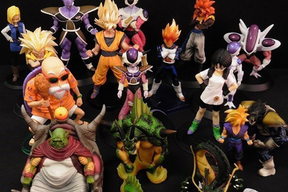 「鋼鉄機神(アダマスマキナ)」などは買取コレクターへ