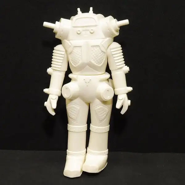 買取】バンダイ ウルトラコレクション No.8 キングジョー 白成形