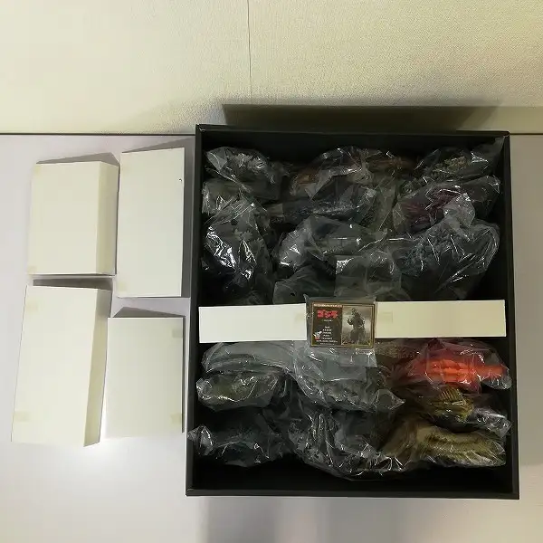 買取】ゴジラ 50周年メモリアルボックス 20体セット | ゴジラシリーズ