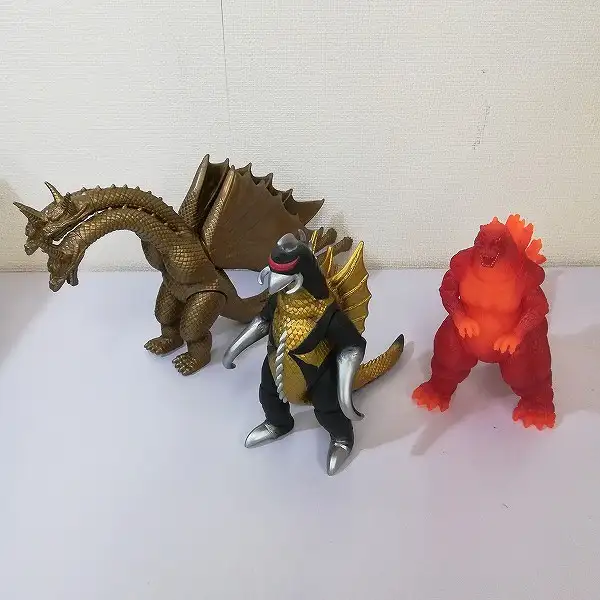 買取】ゴジラ 50周年メモリアルボックス 20体セット | ゴジラシリーズ