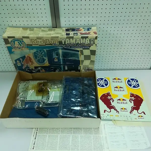 買取】イタレリ 1/24 レッドブル ヤマハ WCM レーシングトラック 買取】イタレリ 1/24 レッドブル ヤマハ WCM レーシングトラック