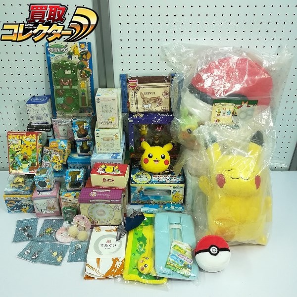 ポケモン グッズ まとめ バニティケース ピカチュウぬいぐるみ クリスマスオーナメント 他