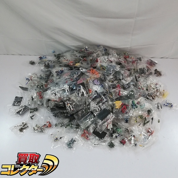 バンダイ ガンダムコレクション ミーティアユニット Hi-νガンダム サザビー ドーベンウルフ ゴッドガンダム 他