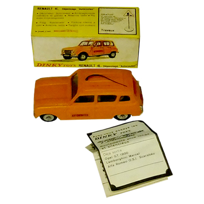 ヴィンテージミニカー DINKY TOYS No.518A ルノー 4L AUTOROUTES