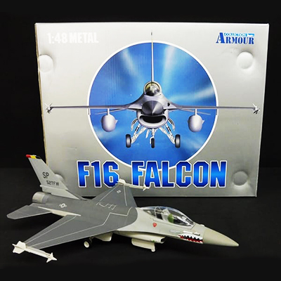 軍用機模型 ARMOUR アーマー 1/48 メタル SP 52TFW 98019 F16 FALCON