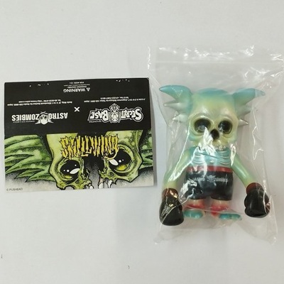 スカルウイング 蓄光ブルー SECRET BASE×ASTRO ZOMBIES