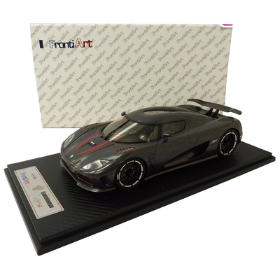 ケーニグセグ アゲーラR カーボンシャイニー ブラック フロンティアート 1/18