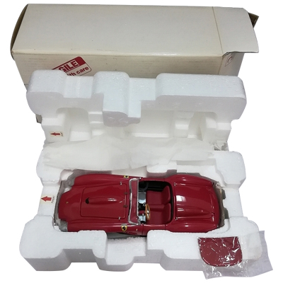 1958 フェラーリ 250 テスタロッサ レッド ダンバリーミント 1/24