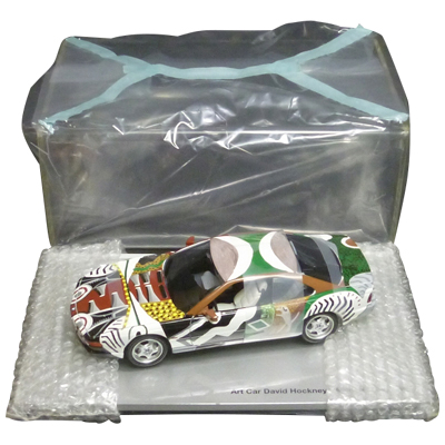 BMW 850 CSi 1995 デイヴィッド・ホックニー Art Car ミニチャンプス 1/18