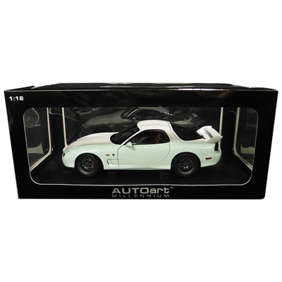 マツダ RX-7 FD スピリットR タイプA ピュアホワイト オートアート 1/18