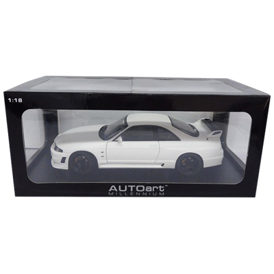 日産 スカイライン GT-R Rチェーン R33 マットホワイト オートアート 1/18