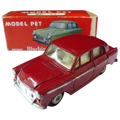 ダットサン ブルーバード 赤 No.17 モデルペット ATC アサヒ玩具 1/42